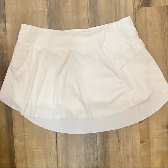ZYIA Dresses & Skirts - NWT Zyia White Gand Slam Tennis Skirt- Large